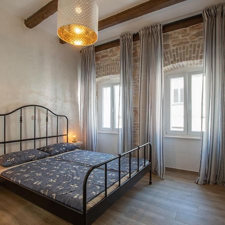 Apartments Nesatcium Pula Ngoại thất bức ảnh