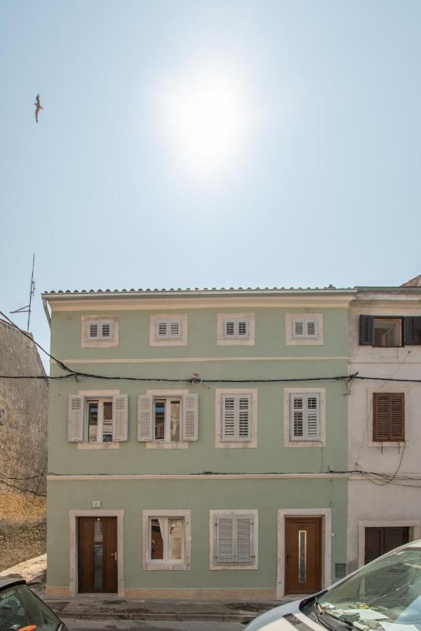 Apartments Nesatcium Pula Ngoại thất bức ảnh